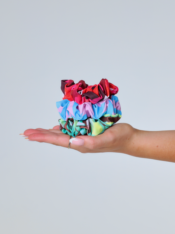 COUPLES RETREAT SCRUNCHIE PACK
