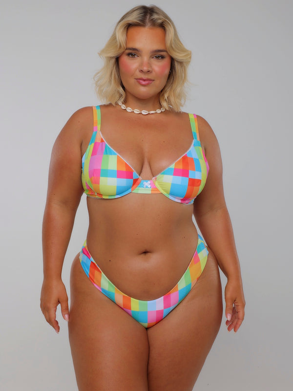 _Bianca,Large