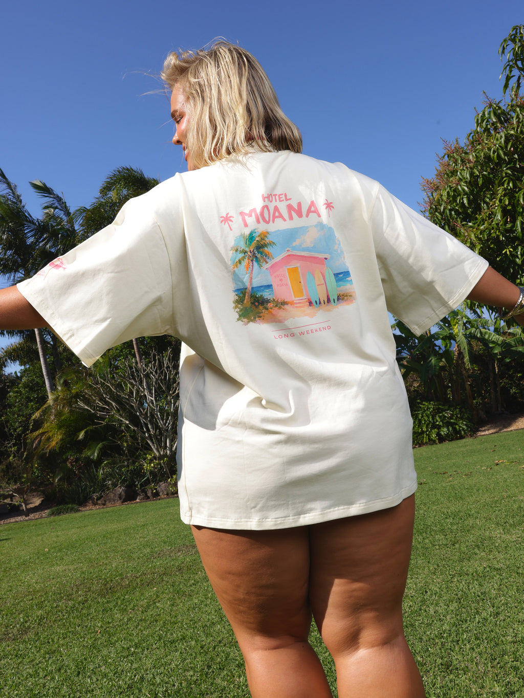 LONG WEEKEND OVERSIZE TEE