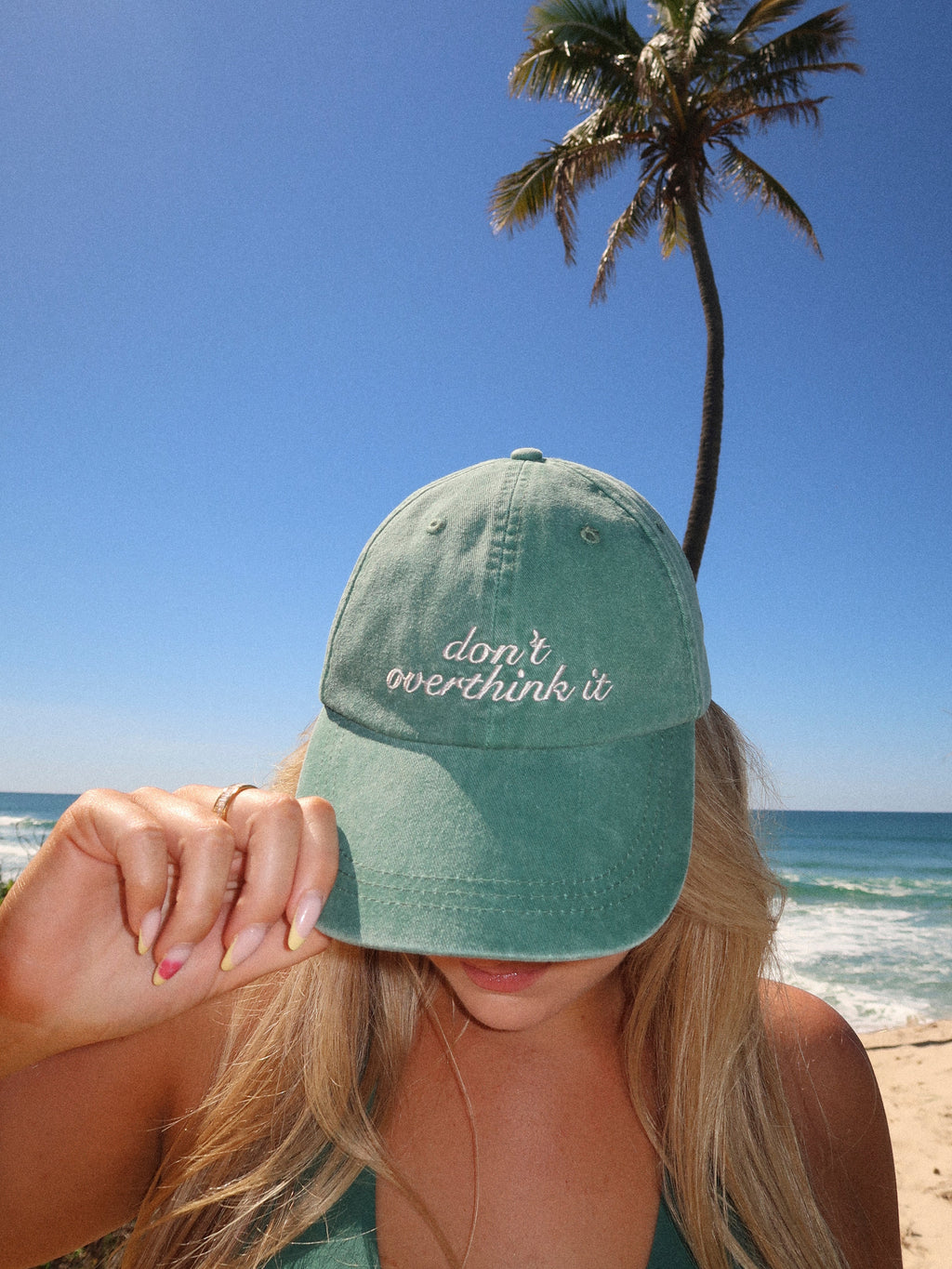 LUCKY CAP