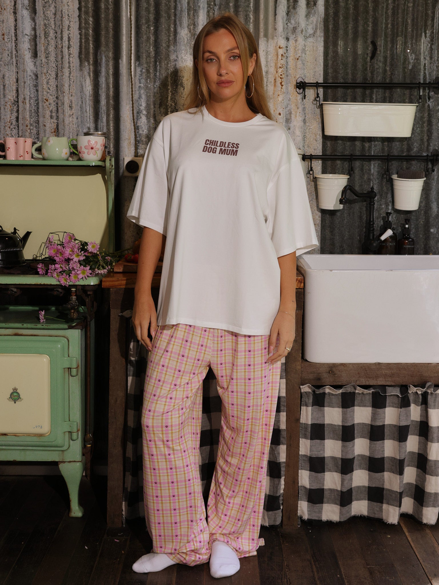 HOMEBODY OVERSIZE TEE